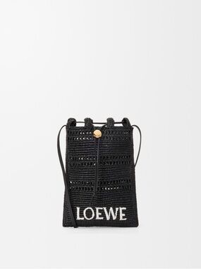 Loewe Drawstring Pocket in Raffia